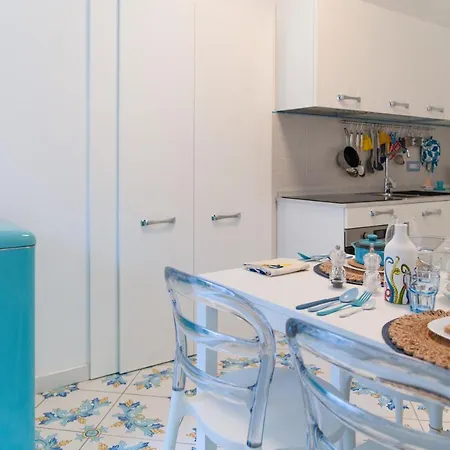 Partenopea Mare Apartment